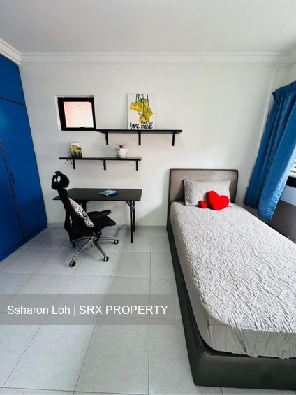 Choa Chu Kang Avenue 5 (Choa Chu Kang), HDB Executive #505328201